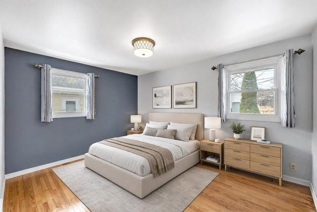 1604 WALLS STREET, Green Bay, WI 54304