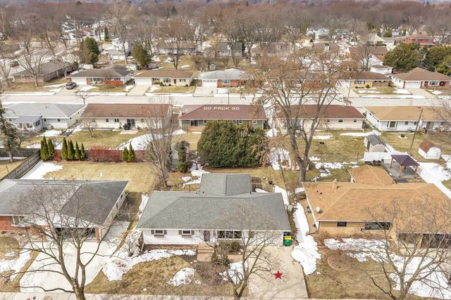 1604 WALLS STREET, Green Bay, WI 54304