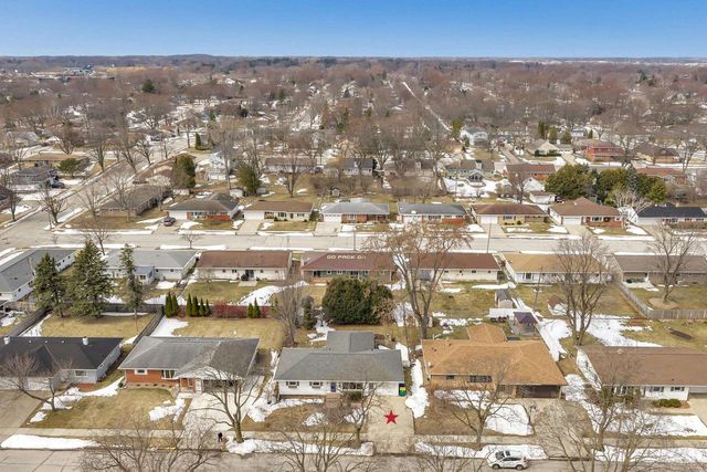 1604 WALLS STREET, Green Bay, WI 54304