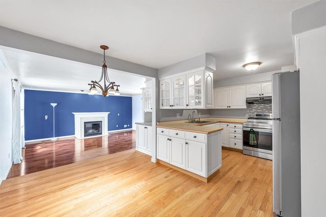 1604 WALLS STREET, Green Bay, WI 54304