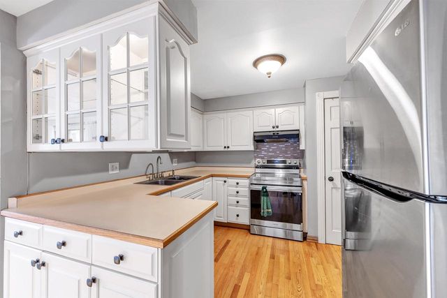 1604 WALLS STREET, Green Bay, WI 54304