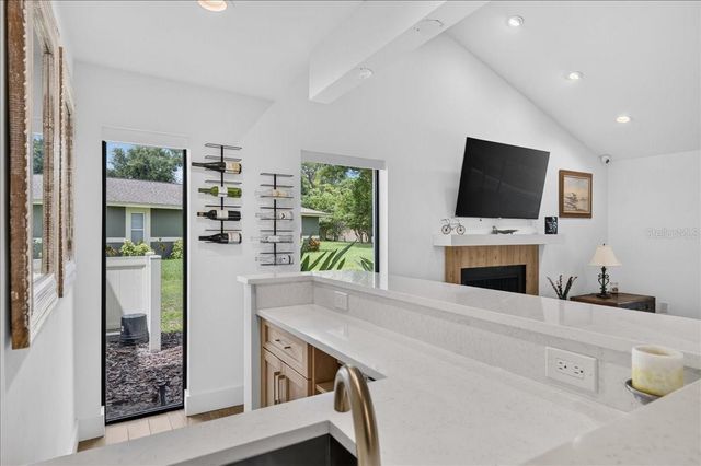2862 SHADY OAK COURT, Clearwater, FL 33761