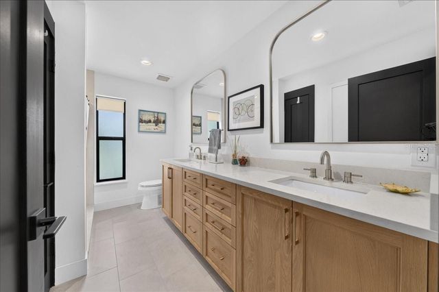 2862 SHADY OAK COURT, Clearwater, FL 33761