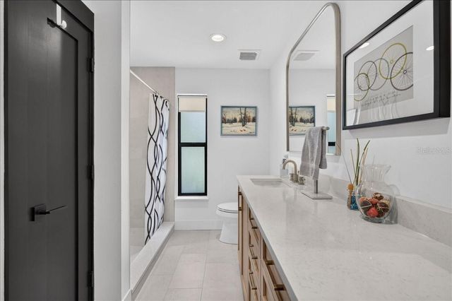 2862 SHADY OAK COURT, Clearwater, FL 33761
