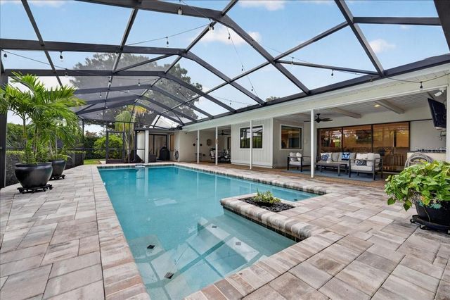 2862 SHADY OAK COURT, Clearwater, FL 33761