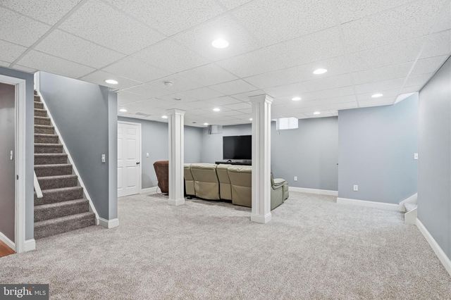 122 LILLIAN, Sicklerville, NJ 08081