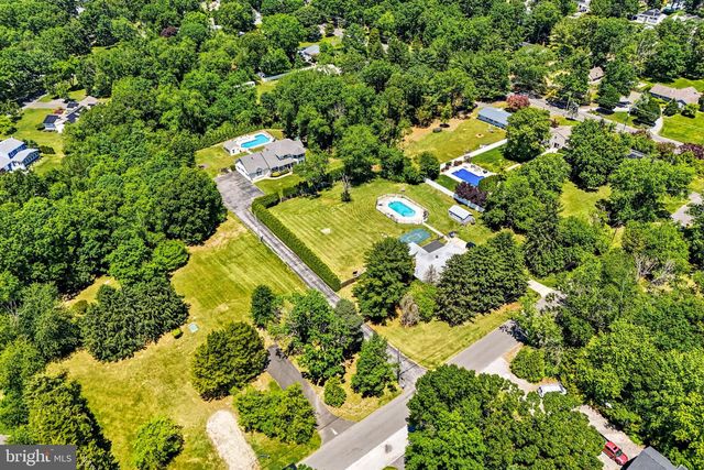 122 LILLIAN, Sicklerville, NJ 08081