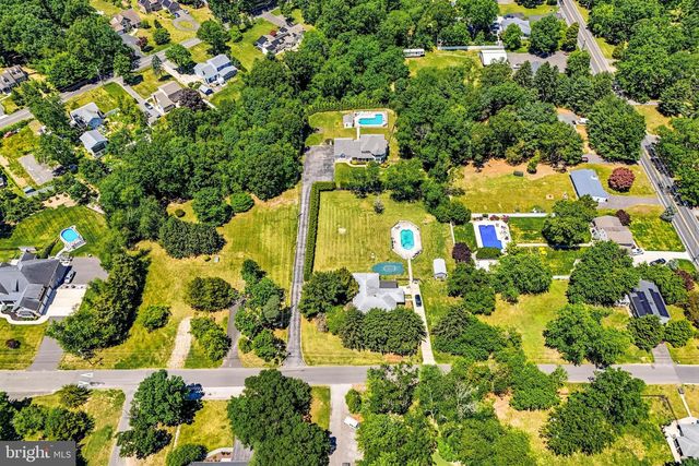 122 LILLIAN, Sicklerville, NJ 08081