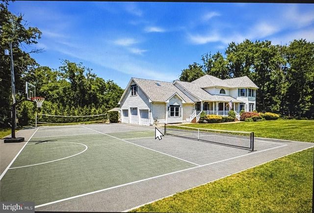 122 LILLIAN, Sicklerville, NJ 08081