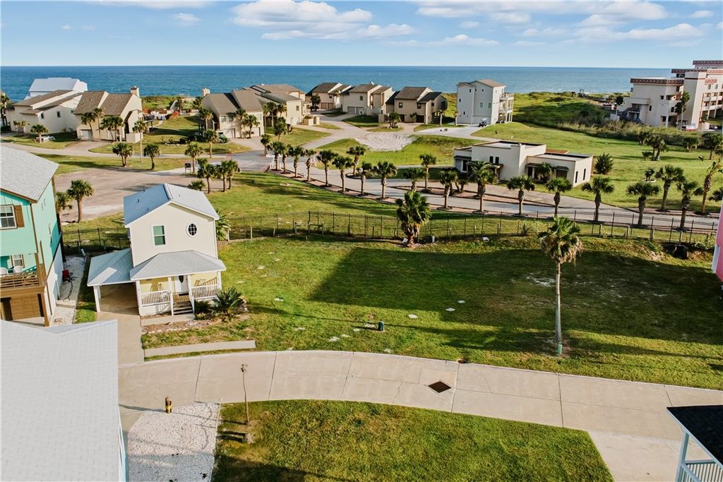 162 La Concha Blvd.#5, Port Aransas, TX 78373 — exterior