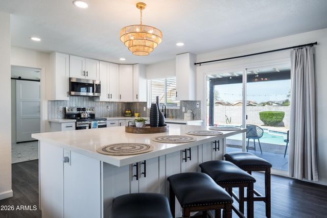 2132 E MONTE CRISTO Avenue, Phoenix, AZ 85022