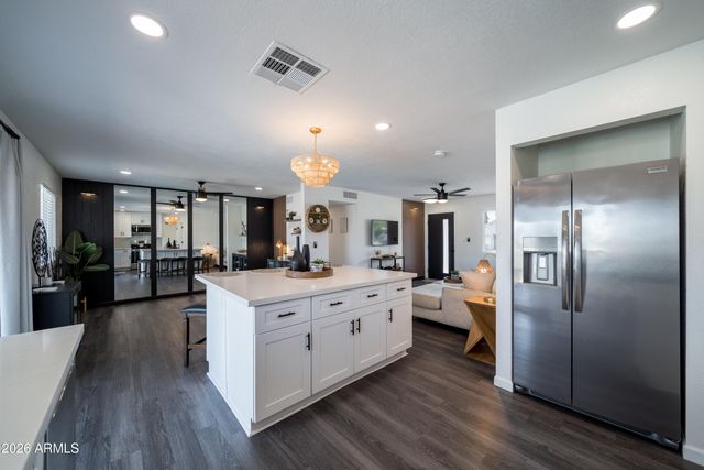 2132 E MONTE CRISTO Avenue, Phoenix, AZ 85022