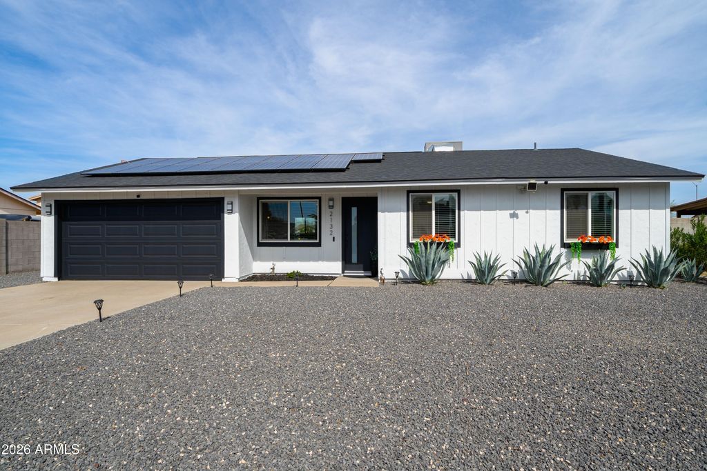 2132 E MONTE CRISTO Avenue, Phoenix, AZ 85022