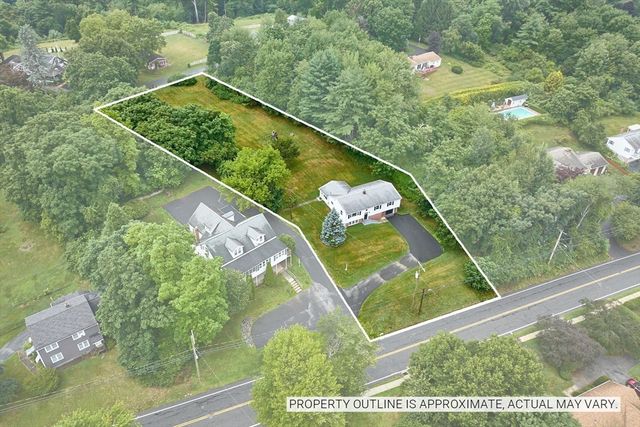 194 Pleasant St, East Longmeadow, MA 01028