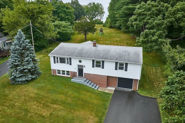 194 Pleasant St, East Longmeadow, MA 01028