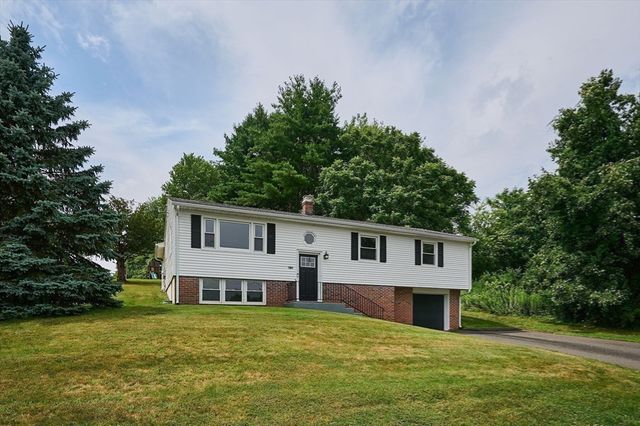 194 Pleasant St, East Longmeadow, MA 01028