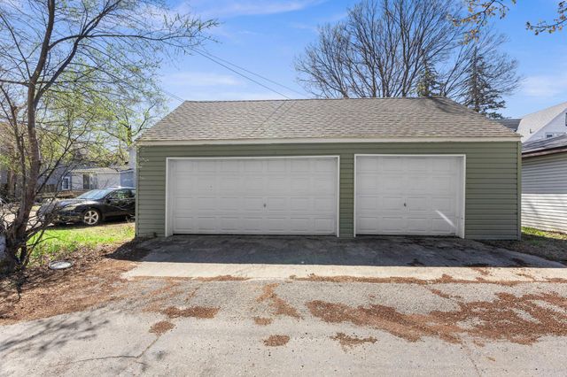 1515 2nd Street N, Saint Cloud, MN 56303