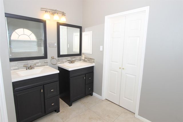 1654 Morning Dew Place, Missouri City, TX 77459