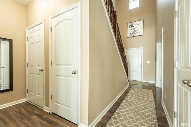 625 S Bobcat Bend, Bloomington, IN 47403