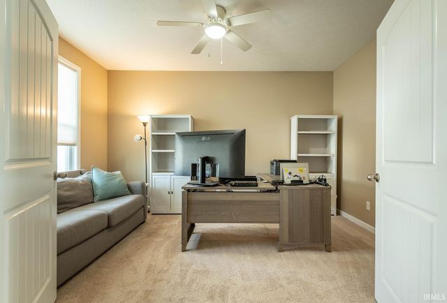 625 S Bobcat Bend, Bloomington, IN 47403