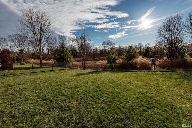 625 S Bobcat Bend, Bloomington, IN 47403