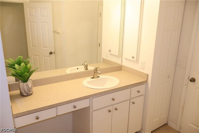 1632 SW 18th ST, Cape Coral, FL 33991