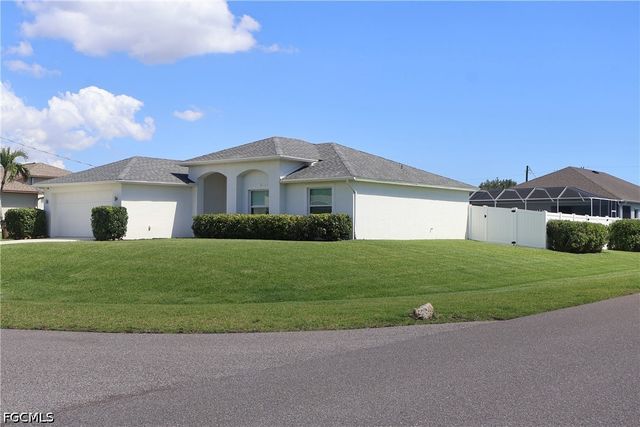 1632 SW 18th ST, Cape Coral, FL 33991