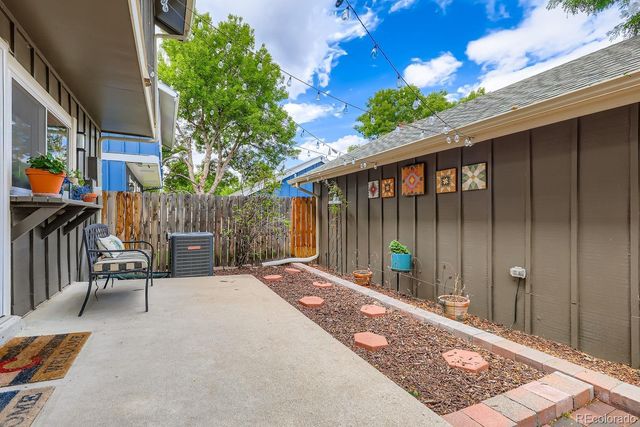 8682 Garrison Court, Arvada, CO 80005