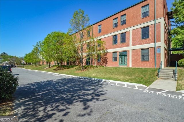 1736 Liberty Lane, Roswell, GA 30075