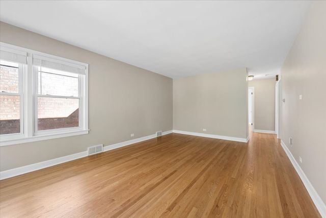 6539 N NEVA Avenue, Chicago, IL 60631