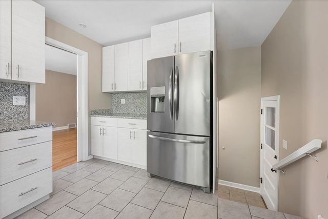 6539 N NEVA Avenue, Chicago, IL 60631