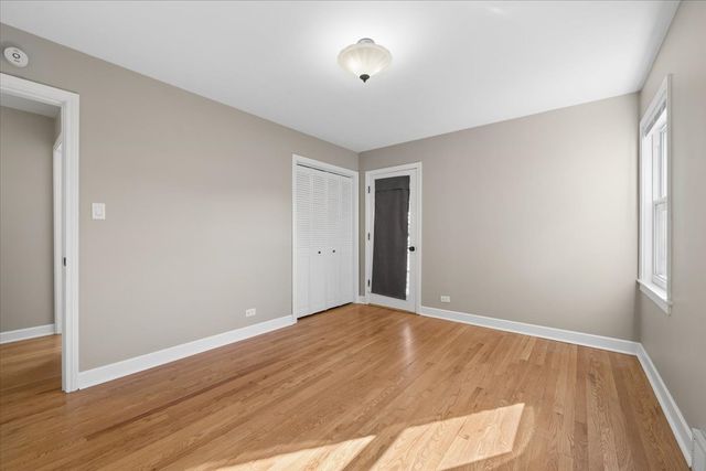 6539 N NEVA Avenue, Chicago, IL 60631