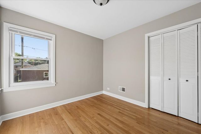 6539 N NEVA Avenue, Chicago, IL 60631