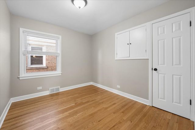 6539 N NEVA Avenue, Chicago, IL 60631