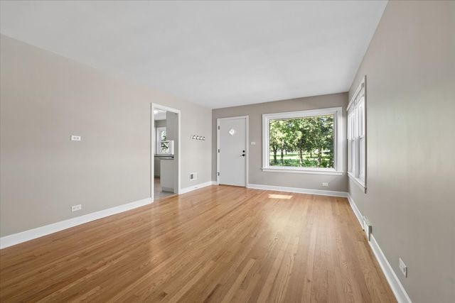 6539 N NEVA Avenue, Chicago, IL 60631