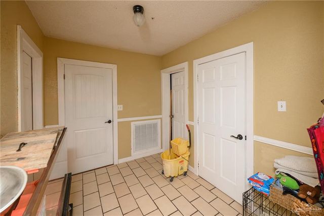 208 N 1st N Street, Donna, TX 78537