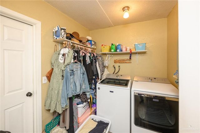 208 N 1st N Street, Donna, TX 78537