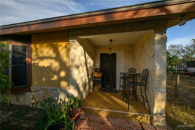 208 N 1st N Street, Donna, TX 78537