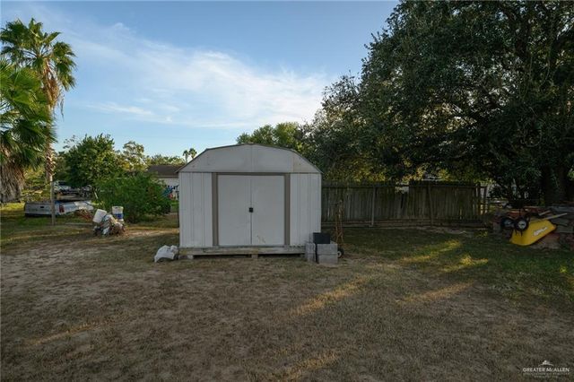 208 N 1st N Street, Donna, TX 78537