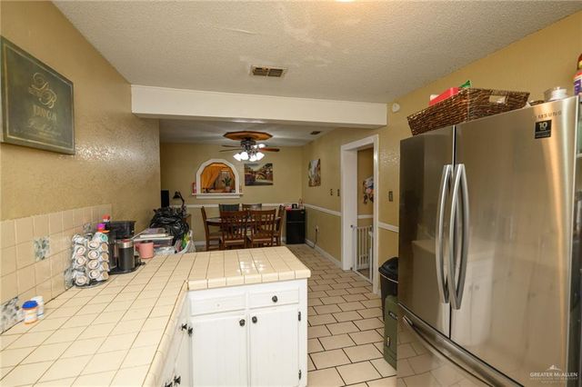 208 N 1st N Street, Donna, TX 78537