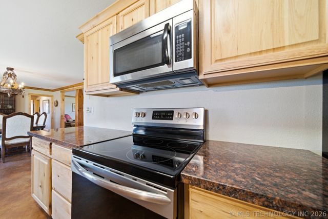 2251 S 4260 Road, Chelsea, OK 74016