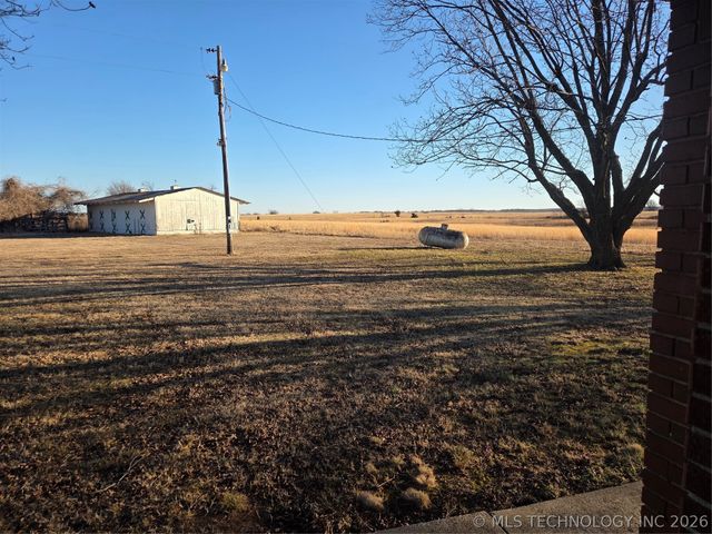 2251 S 4260 Road, Chelsea, OK 74016