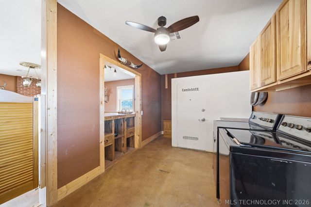 2251 S 4260 Road, Chelsea, OK 74016