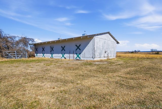 2251 S 4260 Road, Chelsea, OK 74016