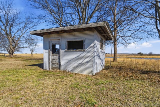 2251 S 4260 Road, Chelsea, OK 74016