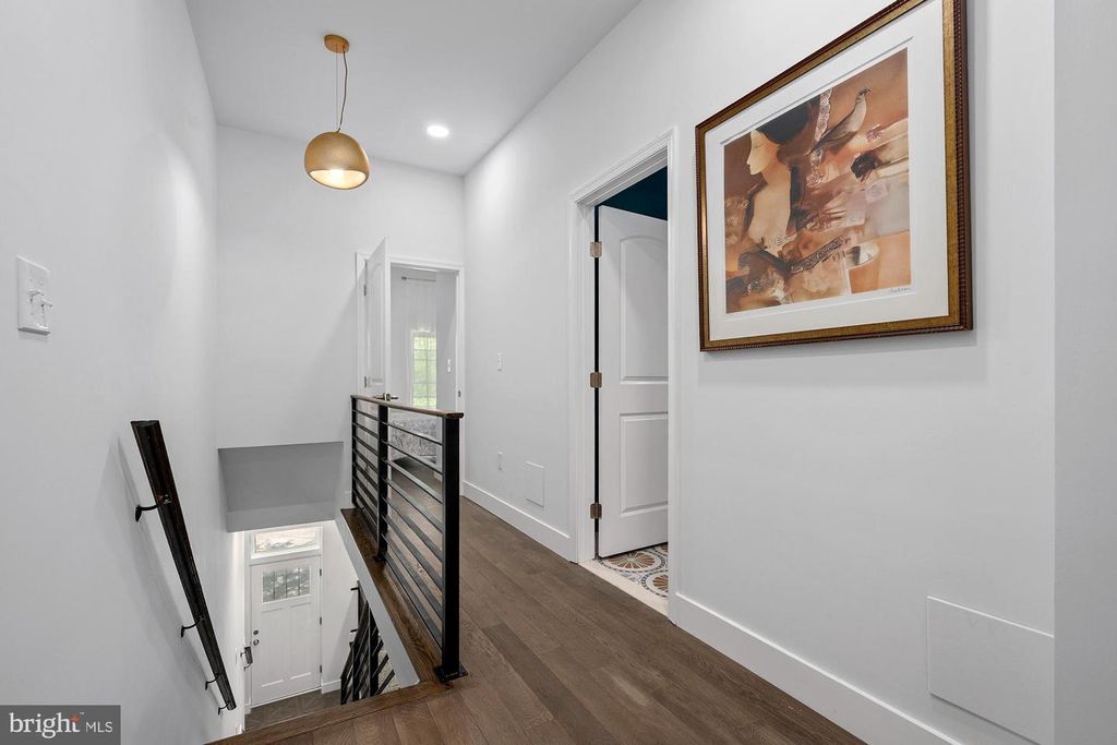 Image 14 of property listing at 2713 E FAYETTE ST, Baltimore, MD 21224