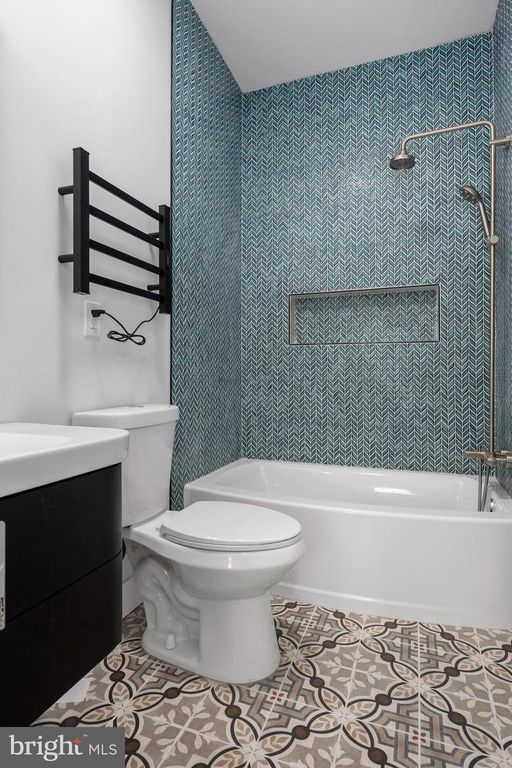 Image 21 of property listing at 2713 E FAYETTE ST, Baltimore, MD 21224