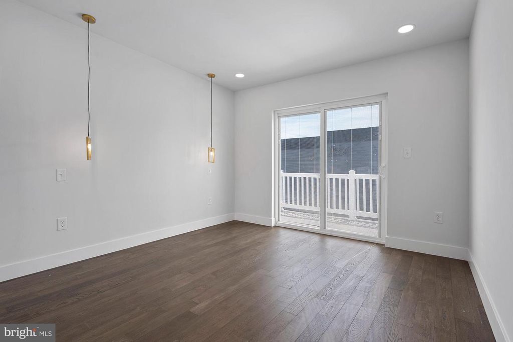 Image 22 of property listing at 2713 E FAYETTE ST, Baltimore, MD 21224