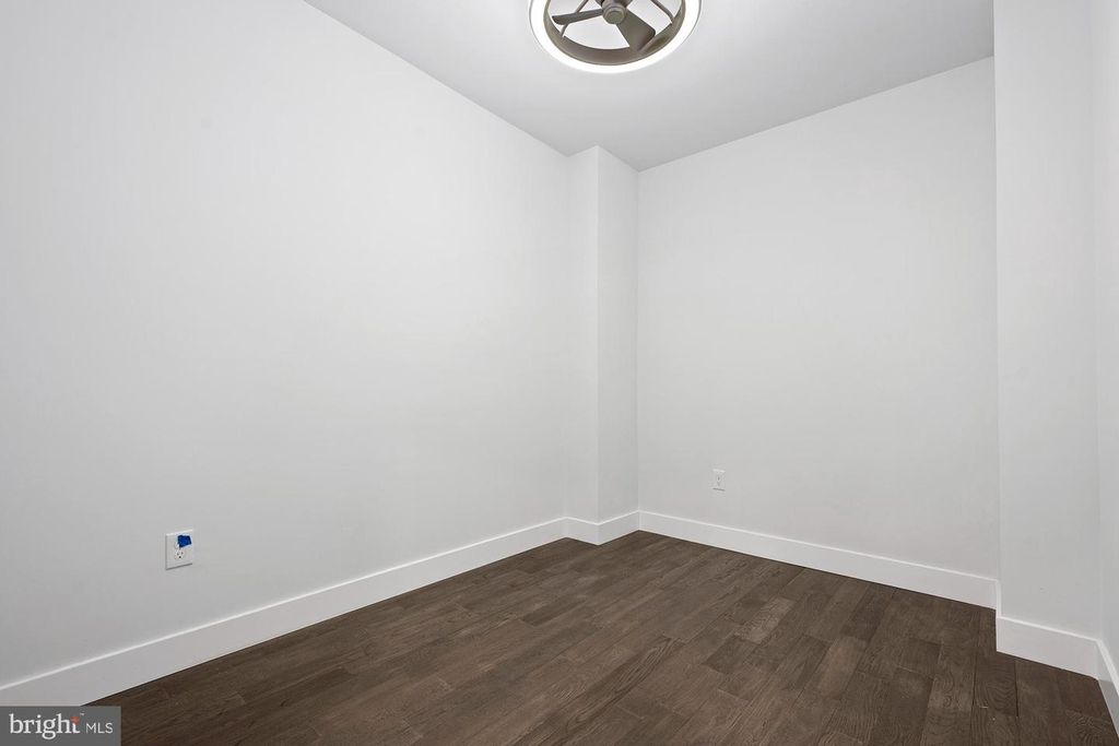 Image 28 of property listing at 2713 E FAYETTE ST, Baltimore, MD 21224