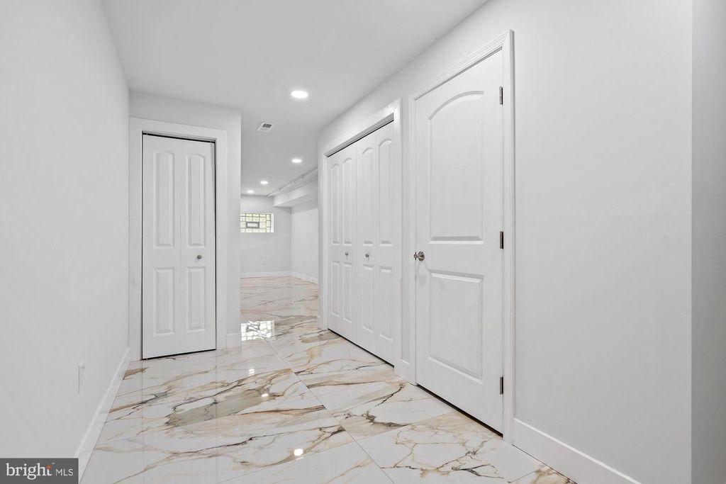 Image 33 of property listing at 2713 E FAYETTE ST, Baltimore, MD 21224